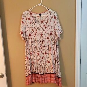 SHEIN Red and White Floral Dress